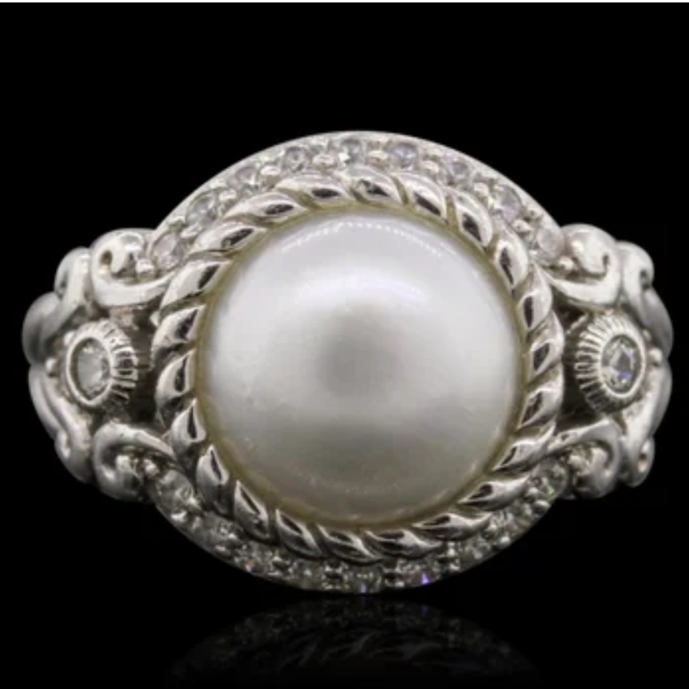 PEARL JUDITH RIPKA RING